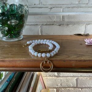 Men's Iridescent Pearl Smiling Face Necklace🙂